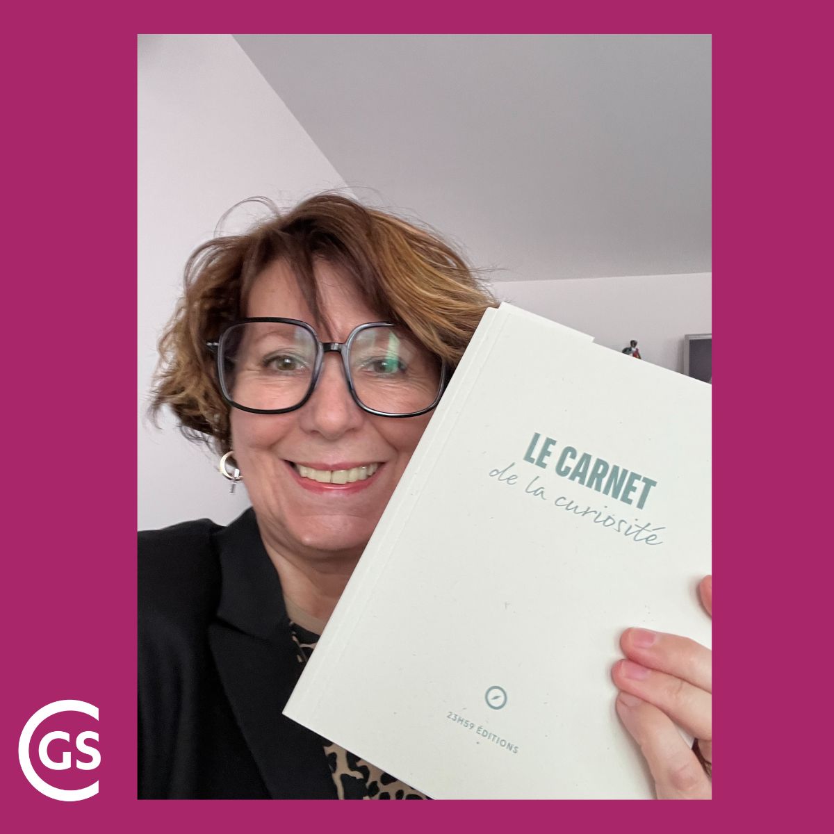 Écrire pour transformer : pourquoi Laurence a adopté le Carnet de la Curiosité